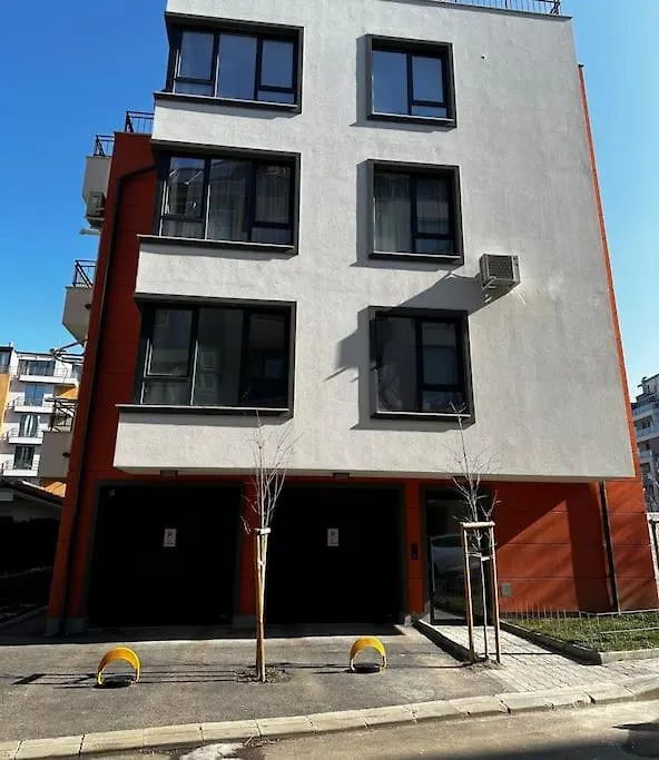 Family And Friends Apartment 소피아